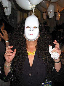 WC2004Datlowmask.jpg