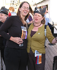 Worldcon2005AmeliaFarah.jpg