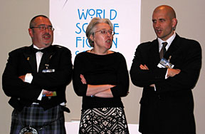 Worldcon2005BanksClarkeMiev.jpg
