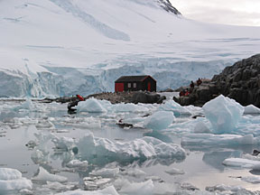 portlockroy.jpg